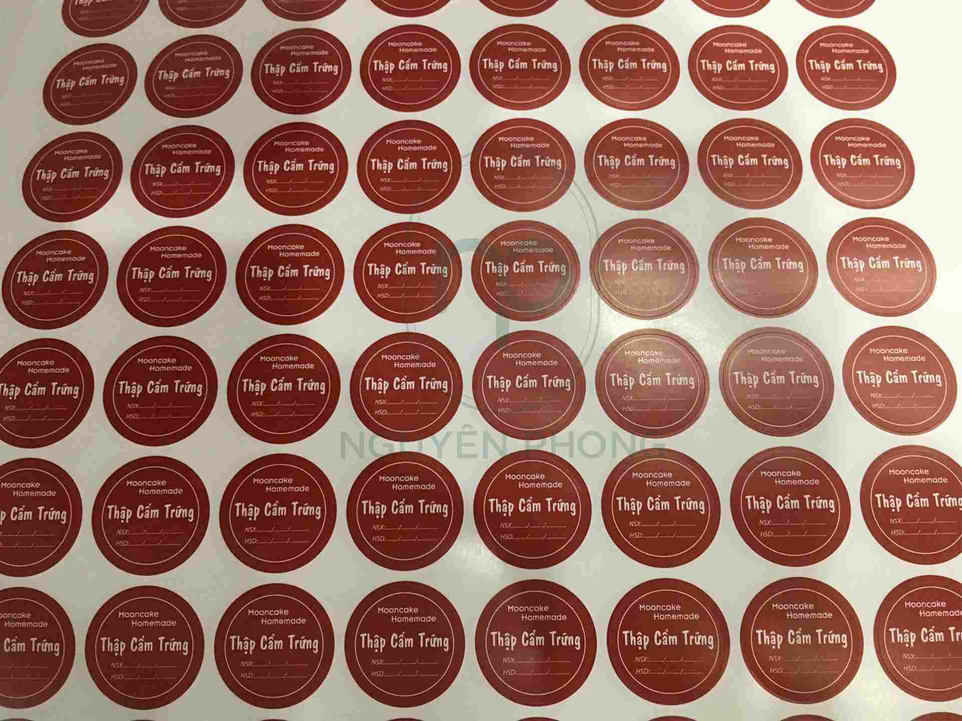 in decal nhựa giá rẻ tại Nguyên Phong.